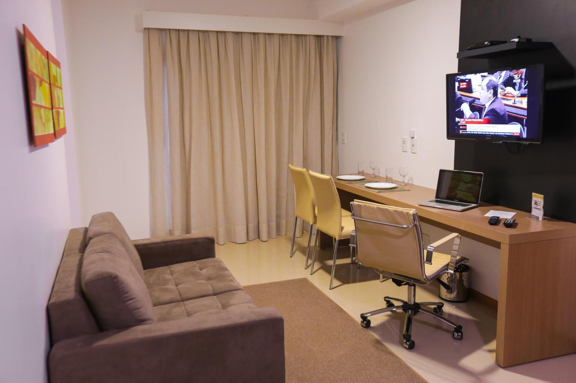 Vista Park Hplus Long Stay Brasilia Room photo