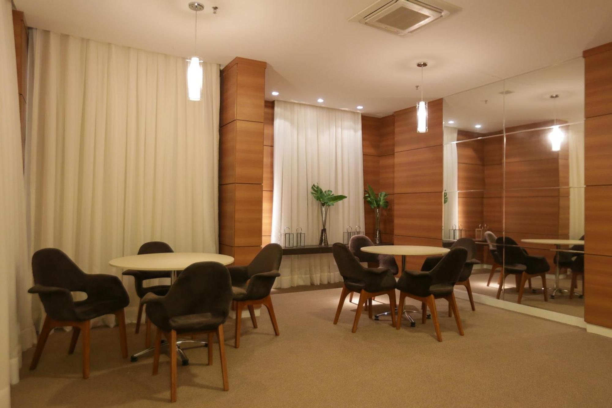 Vista Park Hplus Long Stay Brasilia Room photo